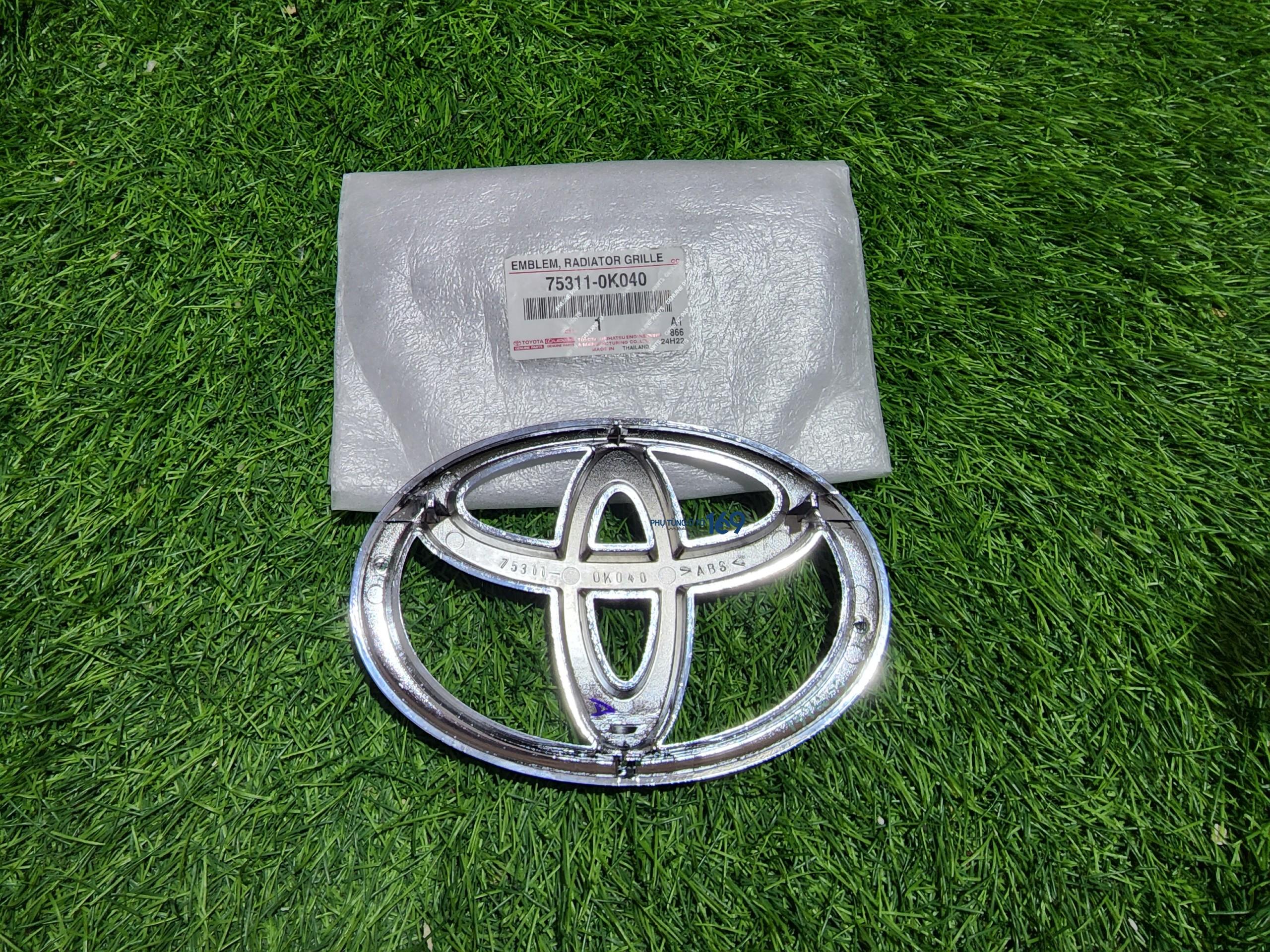 Lô gô ca lăng Fortuner Lô gô ca lăng Fortuner