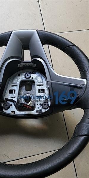 Vô lăng Cruze có tích hợp Vô lăng Cruze có tích hợp