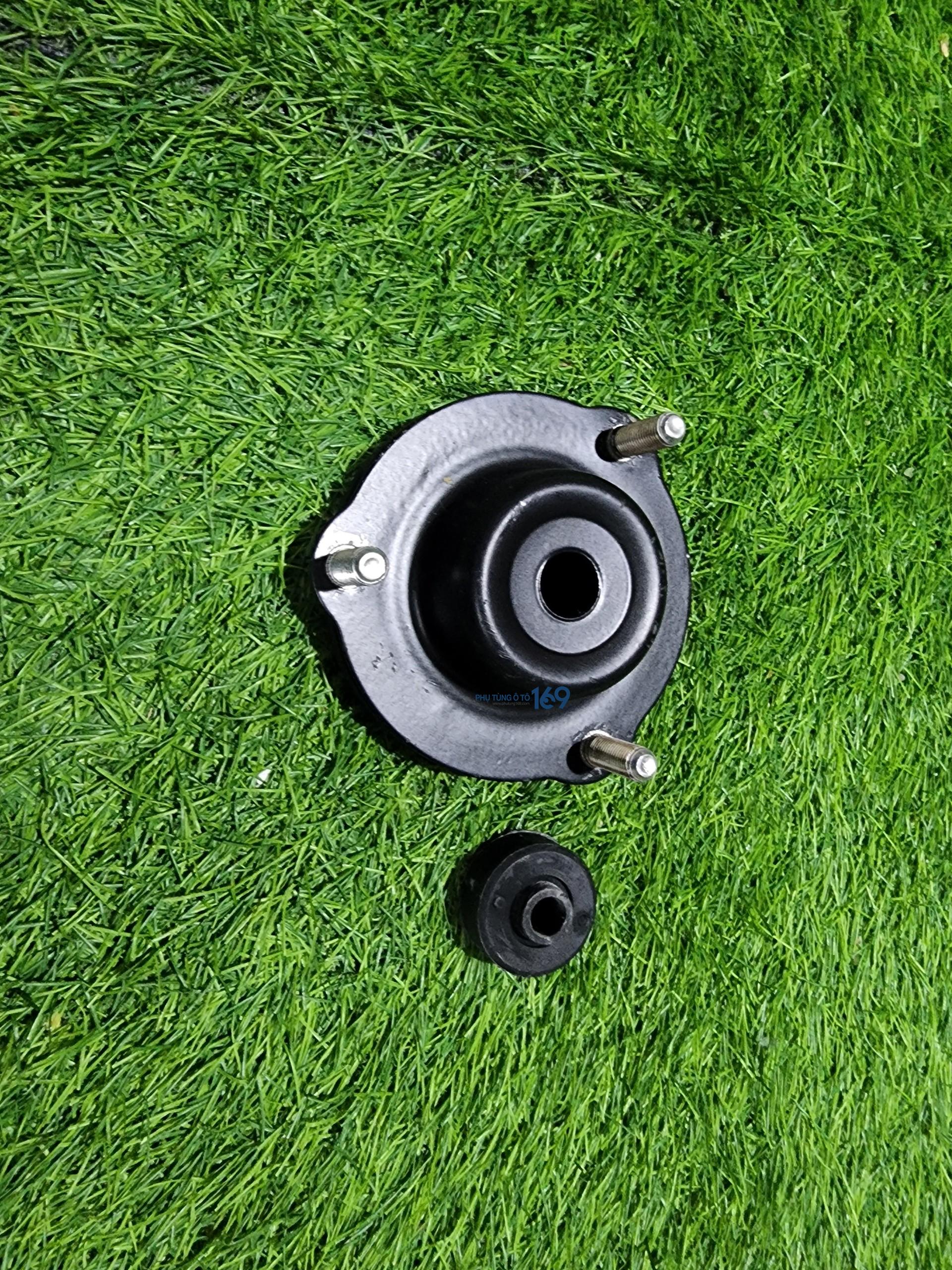 Bát bèo giảm xóc trước Hilux Bát bèo giảm xóc trước Hilux