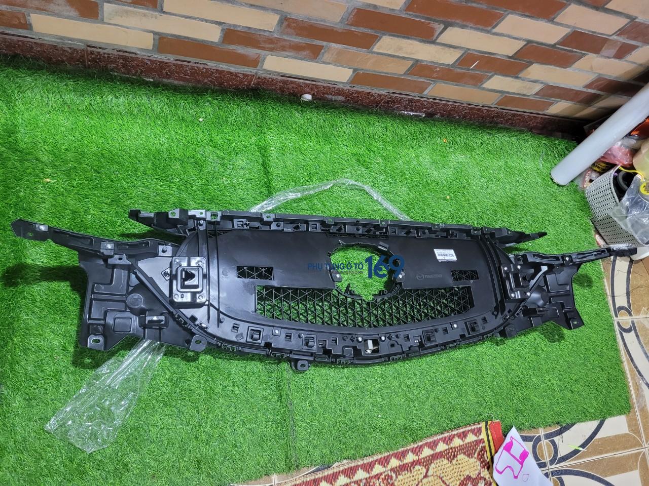 Mặt ca lăng Mazda Cx5 Mặt ca lăng Mazda Cx5