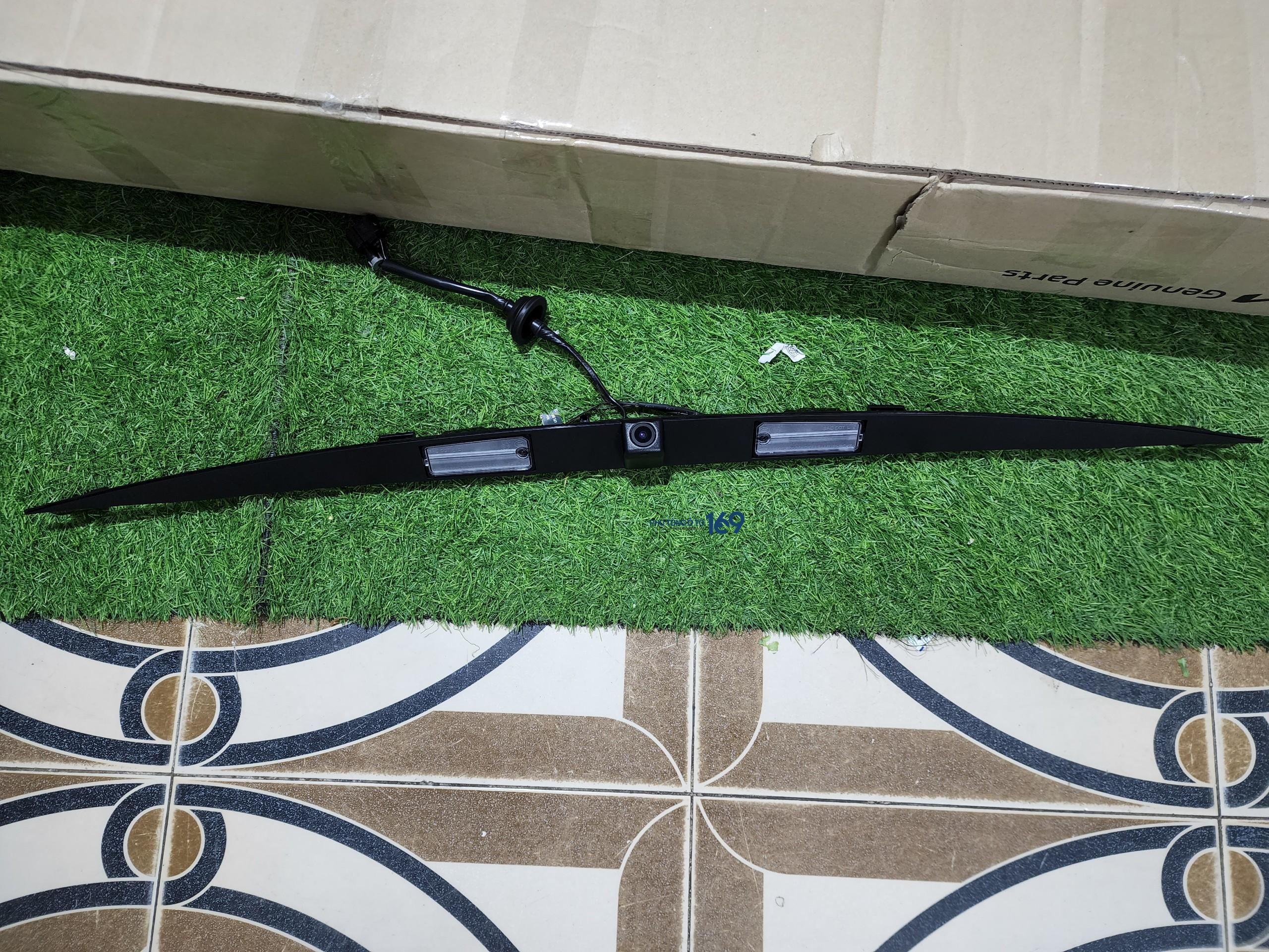 Camera cốp sau Carnival Camera cốp sau Carnival