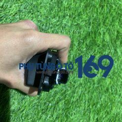 Công tắc mở cốp Cerato