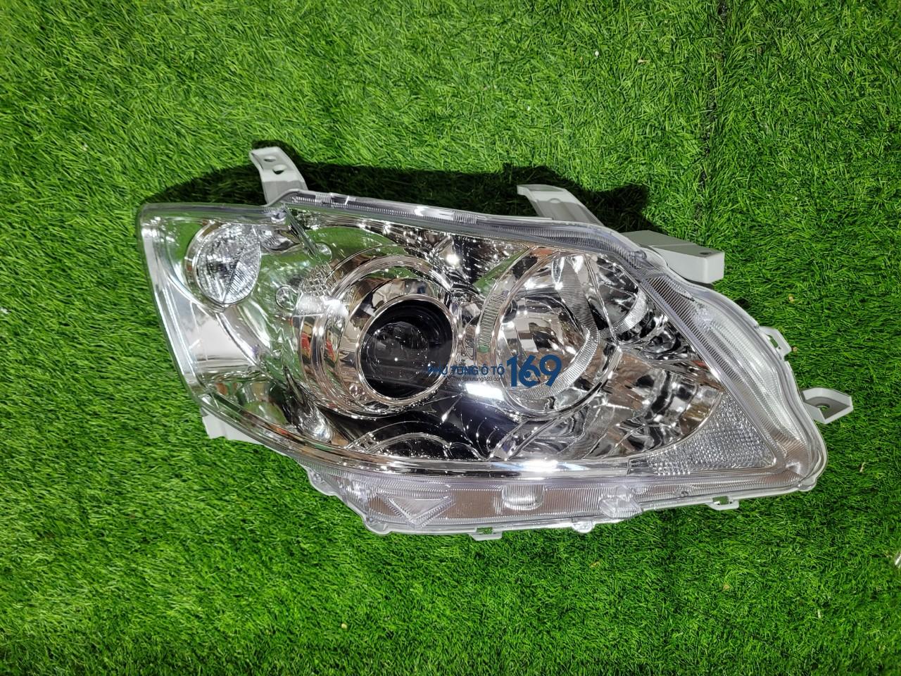 Đèn pha xe Camry 2.4 Đèn pha xe Camry 2.4