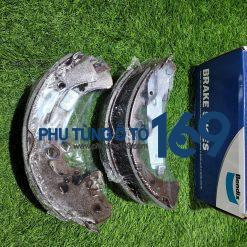 Guốc phanh sau Hilux