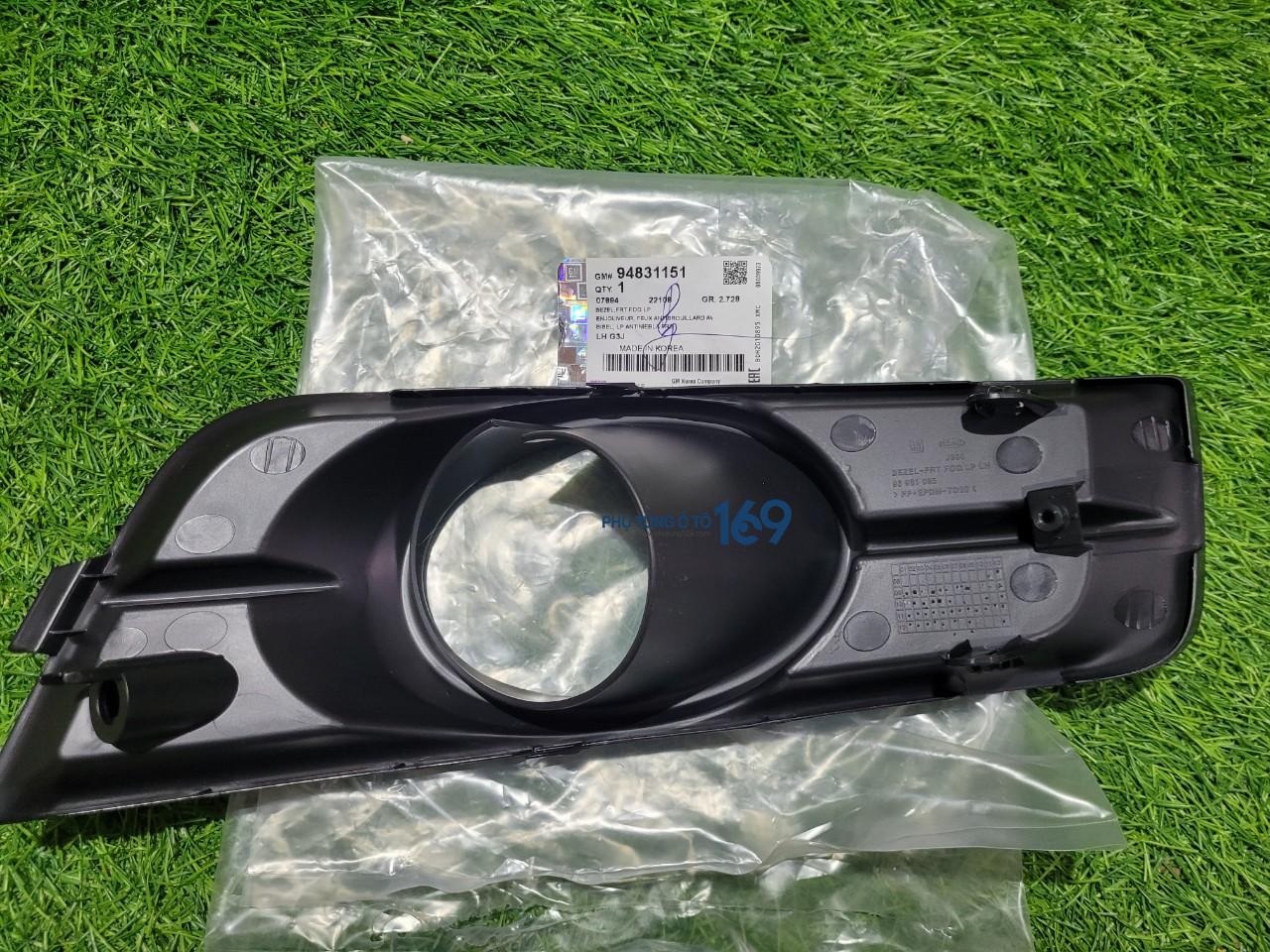 Ốp đèn gầm phụ Cruze Ốp đèn gầm phụ Cruze