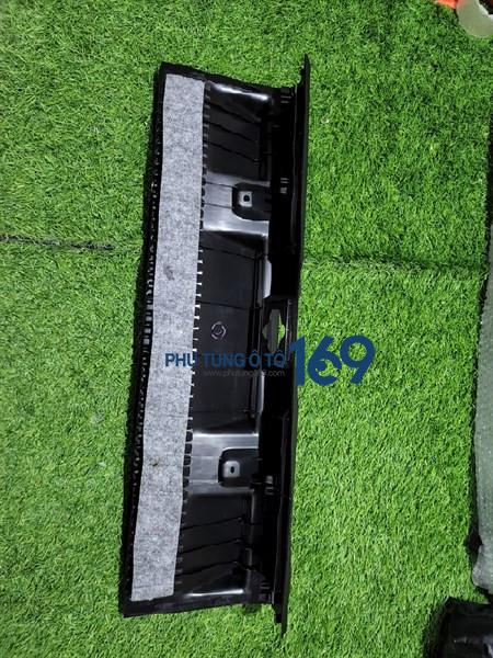 Ốp nhựa trong cốp Ertiga Ốp nhựa trong cốp Ertiga