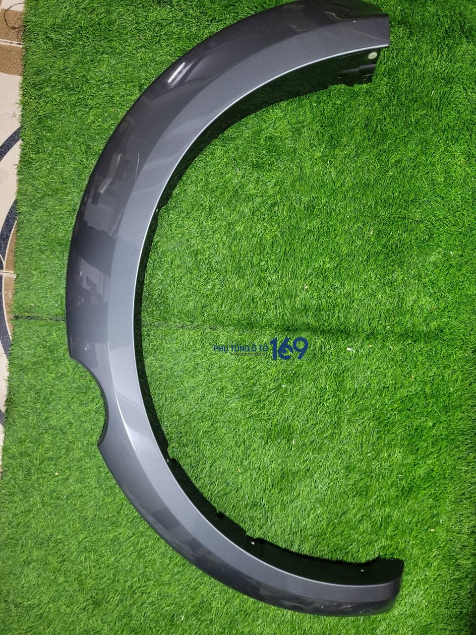 Ốp cua lốp bánh sau Triton Ốp cua lốp bánh sau Triton