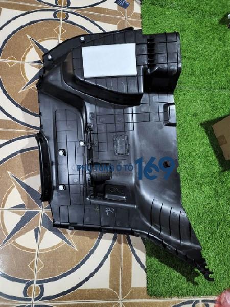 Ốp hông sau trái Suzuki Xl7 Ốp hông sau trái Suzuki Xl7