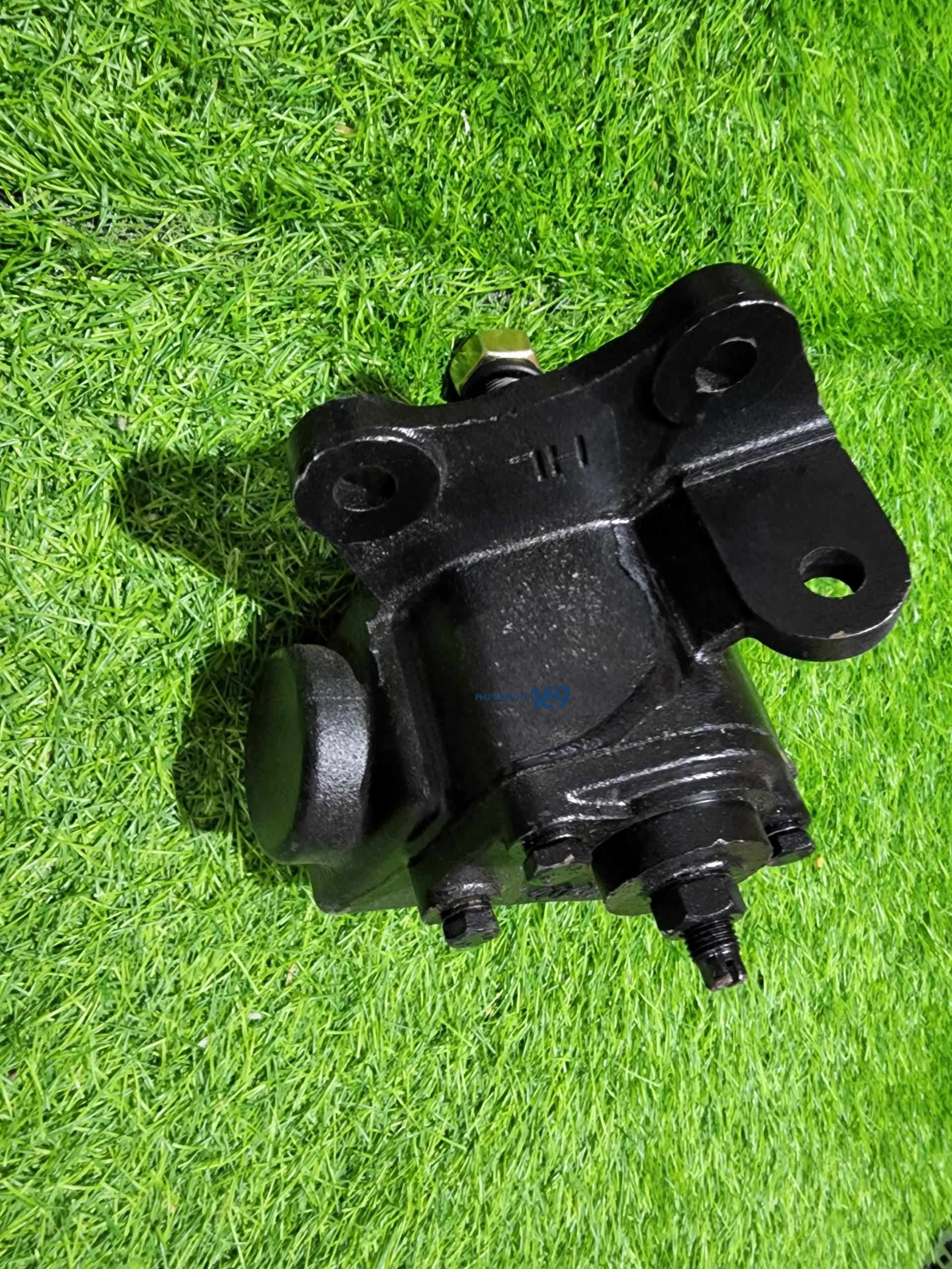 Bót lái SYM T1000 Bót lái SYM T1000