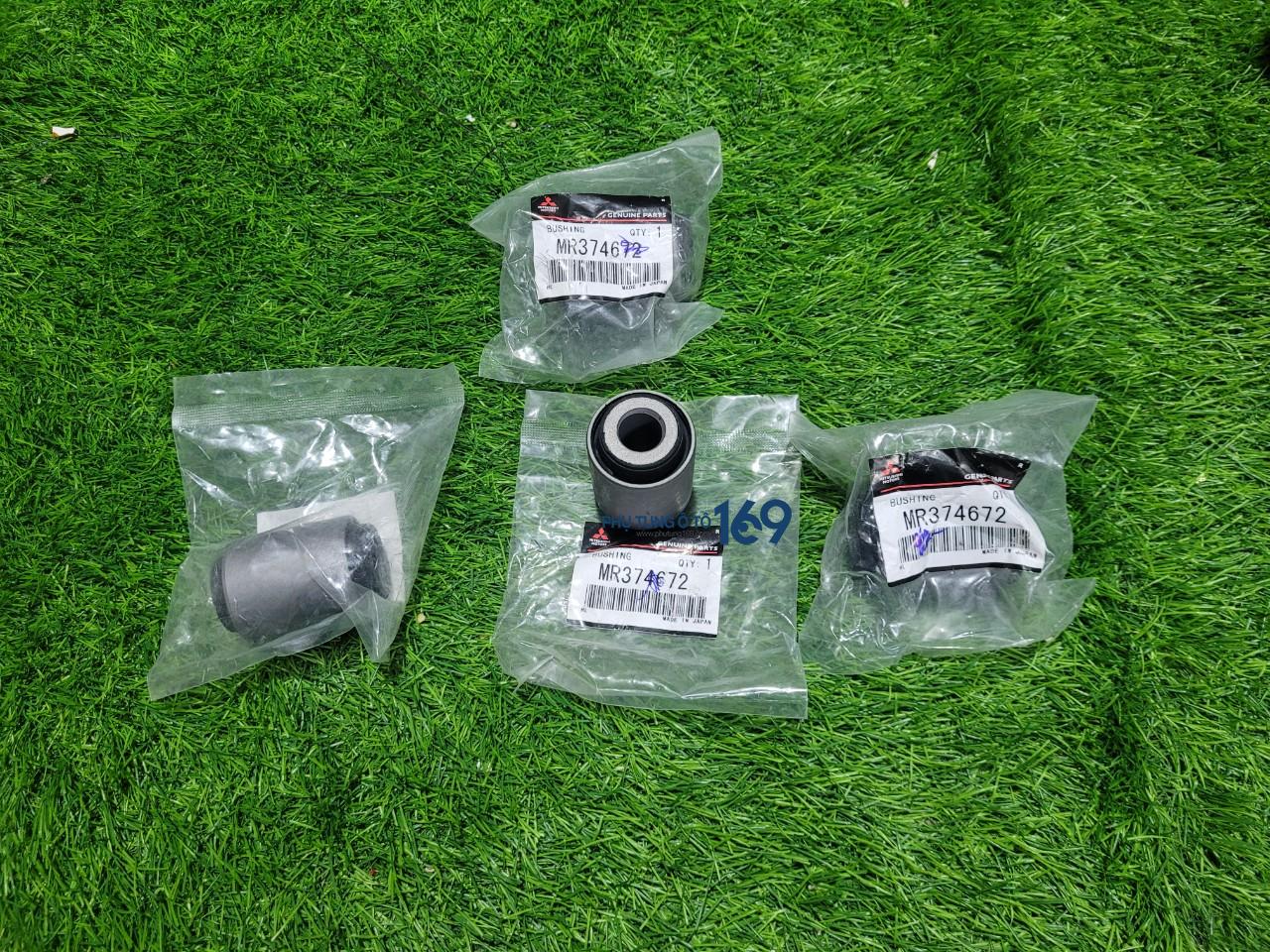 Cao su càng Mitsubishi V93 Cao su càng Mitsubishi V93