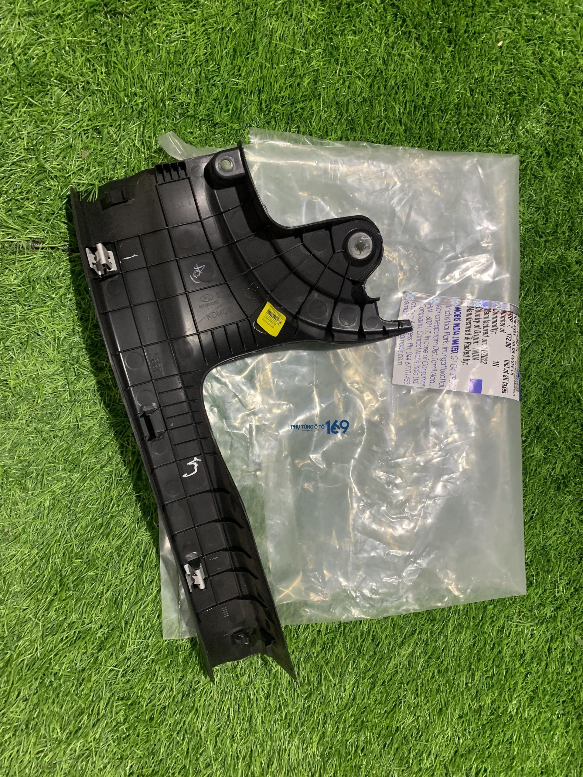 Ốp bậc cửa sau phụ I10 Grand Ốp bậc cửa sau phụ I10 Grand