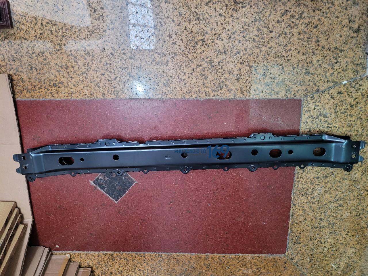 Xương đỡ két nước dưới Xl7 Xương đỡ két nước dưới Xl7