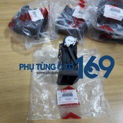 Cửa gió điều hòa ngoài trái Ertiga