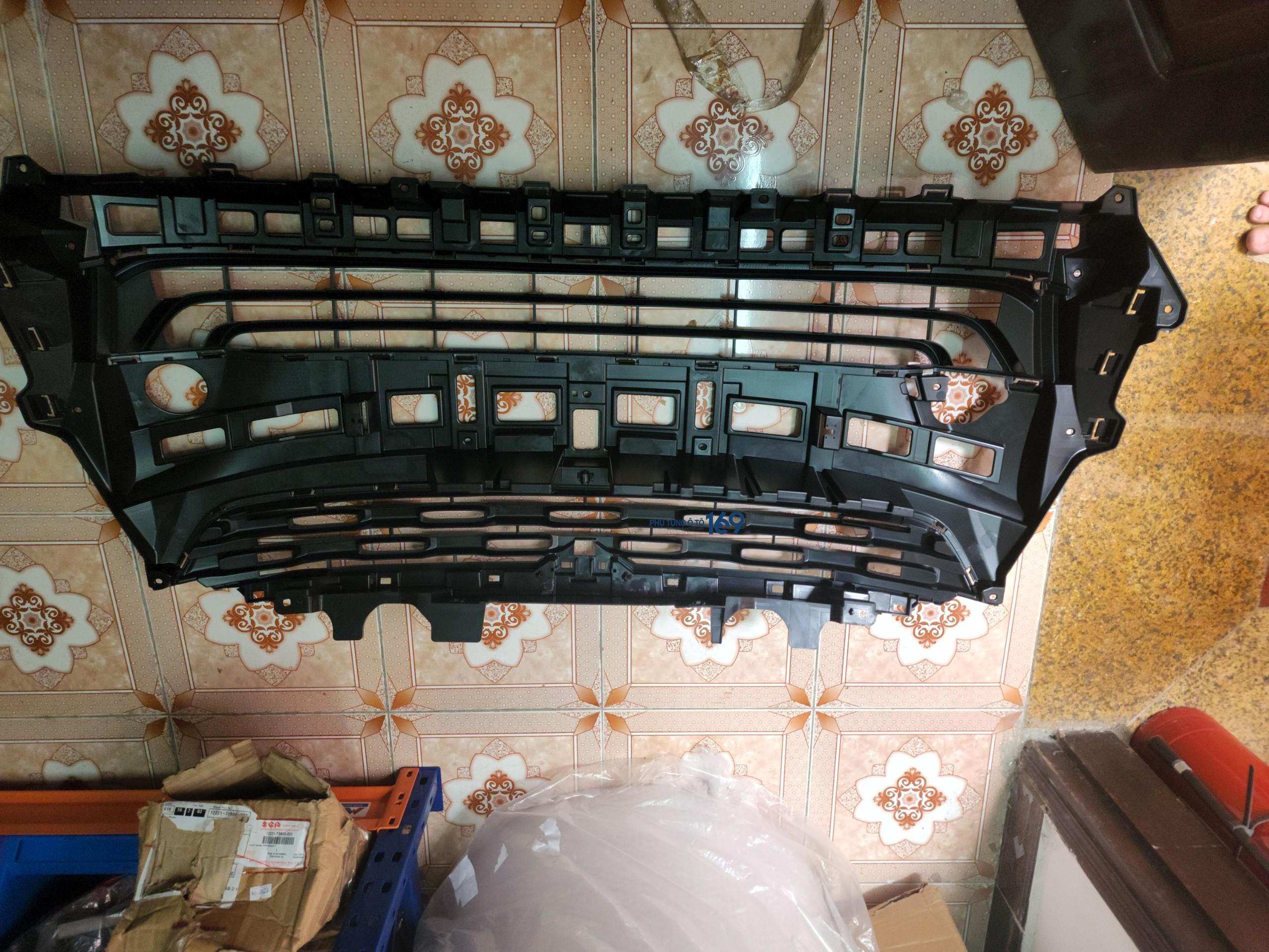 Lưới cản trước Xl7 Lưới cản trước Xl7