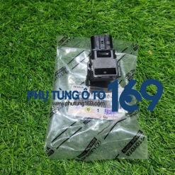 Cảm biến va chạm Innova