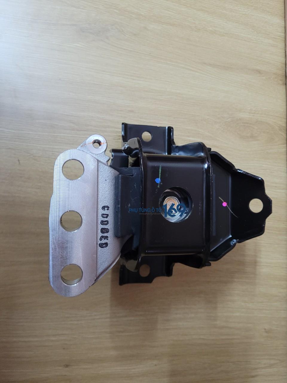 Chân máy Suzuki Ertiga Chân máy Suzuki Ertiga