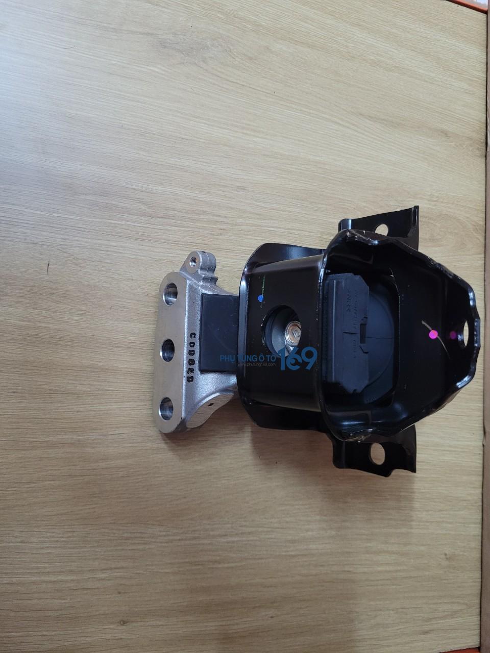 Chân máy Suzuki Ertiga Chân máy Suzuki Ertiga