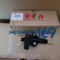 Tổng côn trên Ertiga