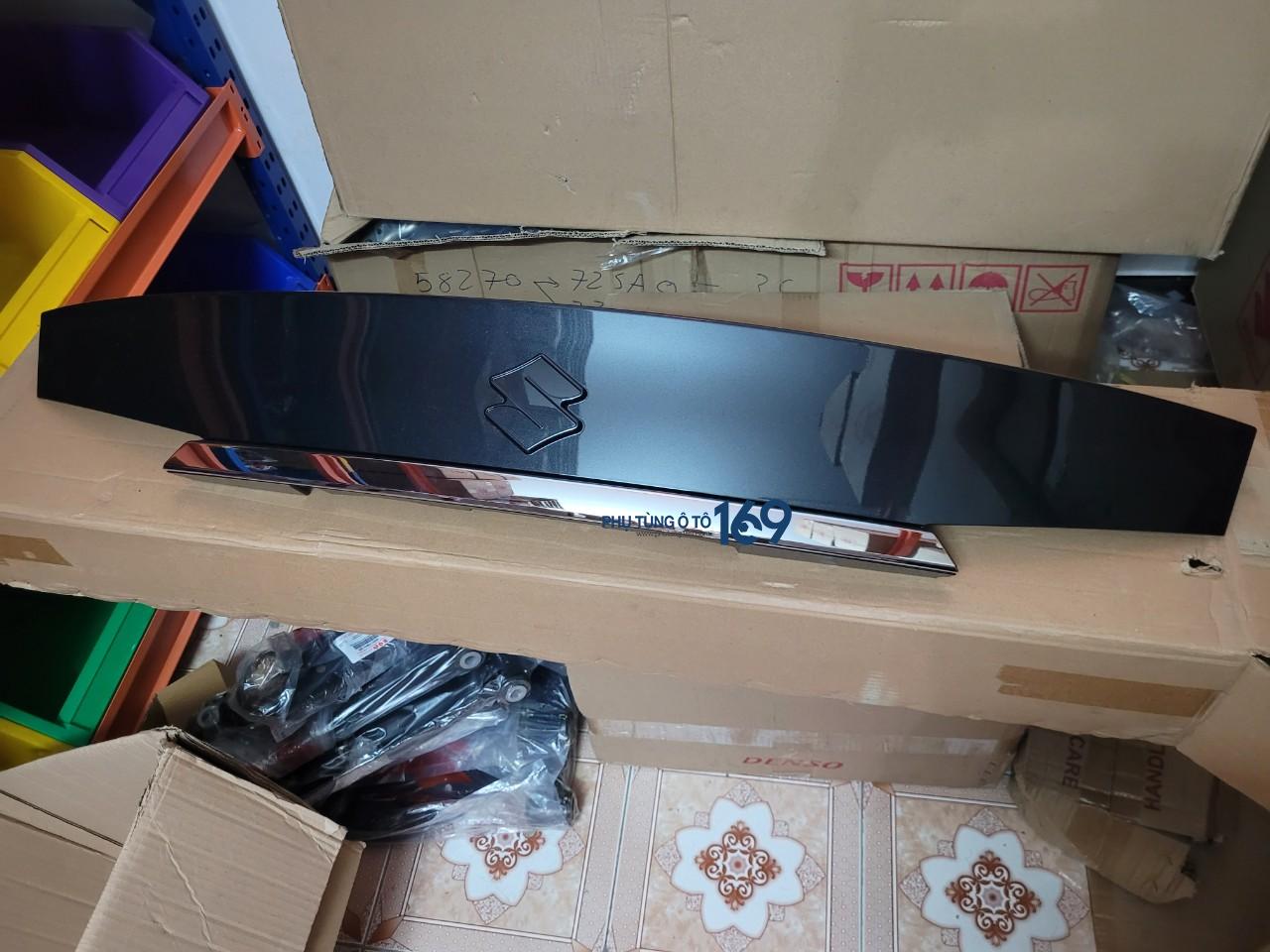 Nẹp cửa hậu Xl7 Nẹp cửa hậu Xl7