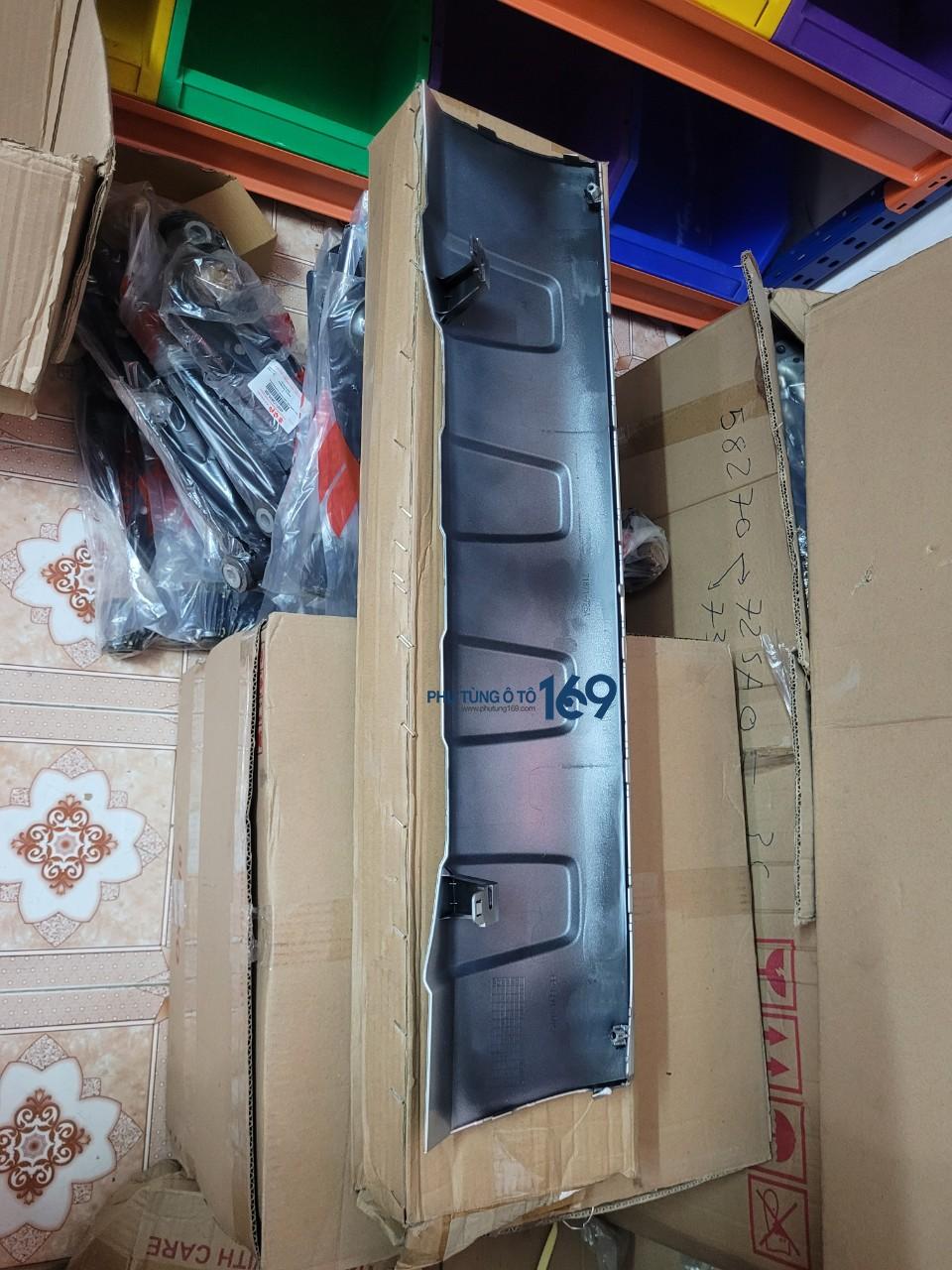 Ốp cản sau mạ Xl7 Ốp cản sau mạ Xl7