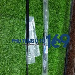 Ty chống cốp hậu Focus