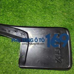 Chắn bùn bánh sau lái Hilux