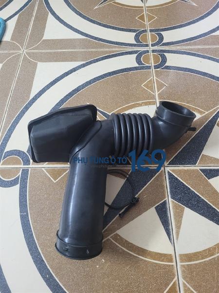 Ống hút gió nạp Carens Ống hút gió nạp Carens