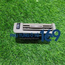 Ốp cửa điều hòa sau Audi Q7