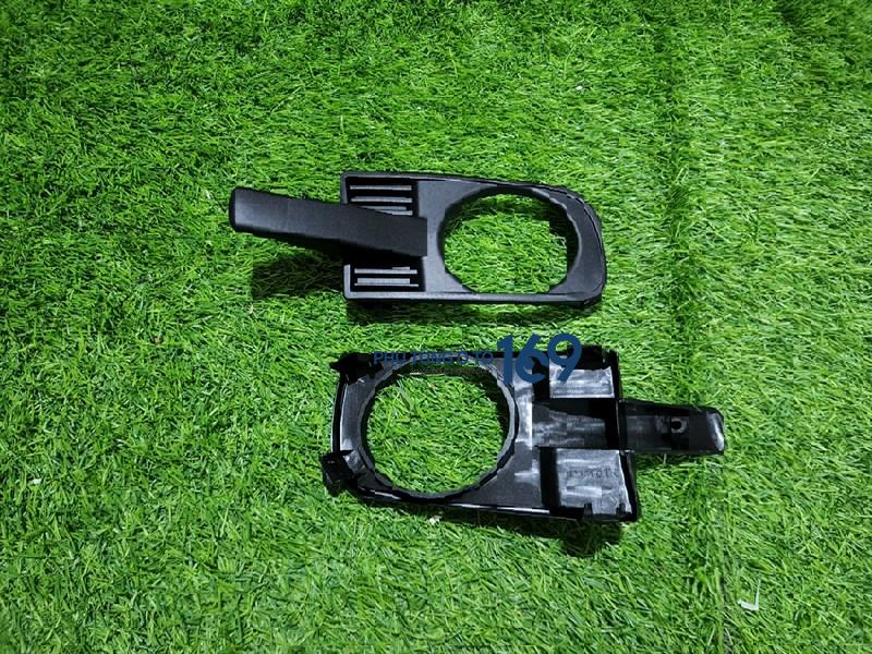 Ốp đèn gầm phụ Ranger Ốp đèn gầm phụ Ranger