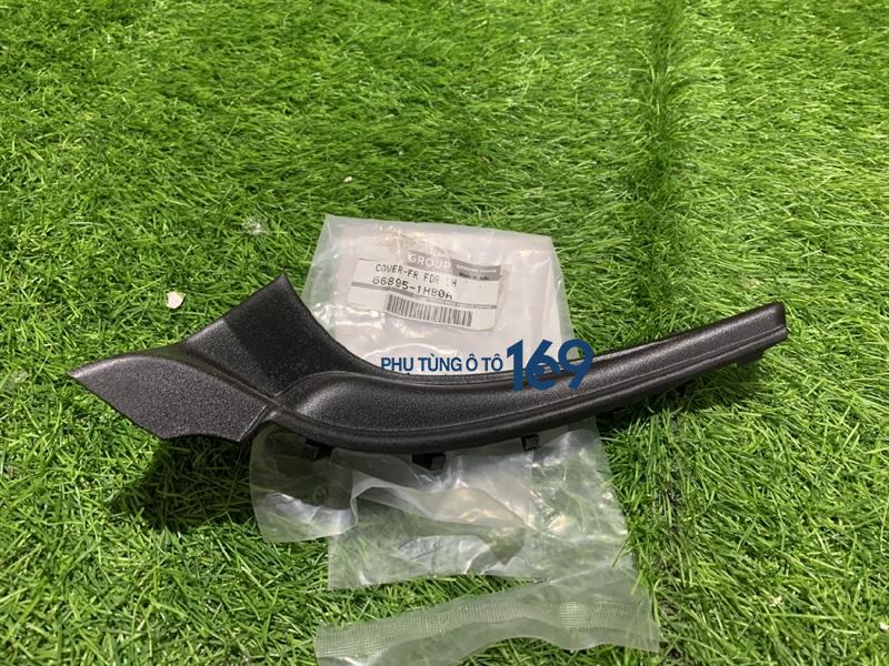 Ốp góc kính chắn gió phải Sunny Ốp góc kính chắn gió phải Sunny