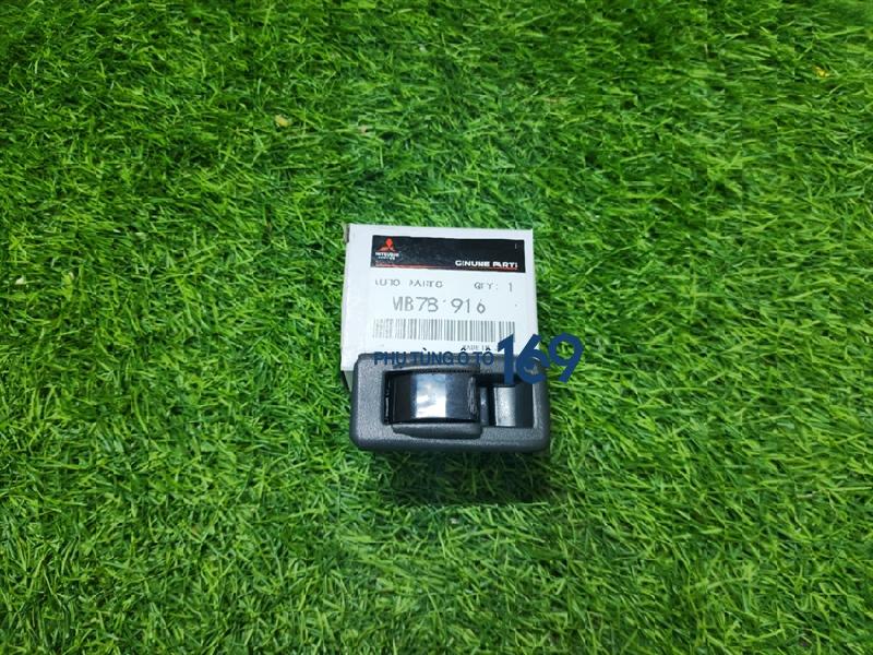 Công tắc lên kính Pajero Công tắc lên kính Pajero