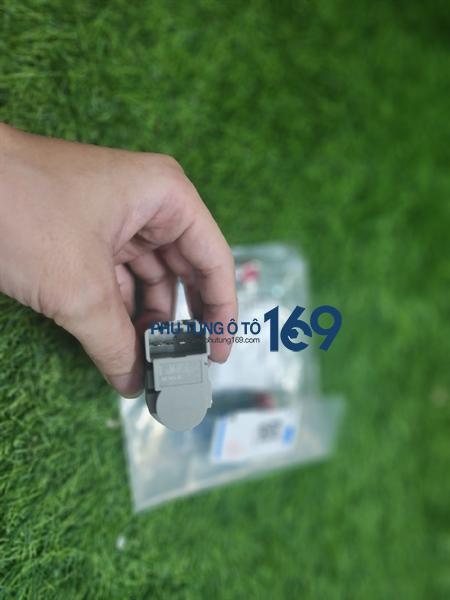 Công tắc chân phanh Bt50 Công tắc chân phanh Bt50