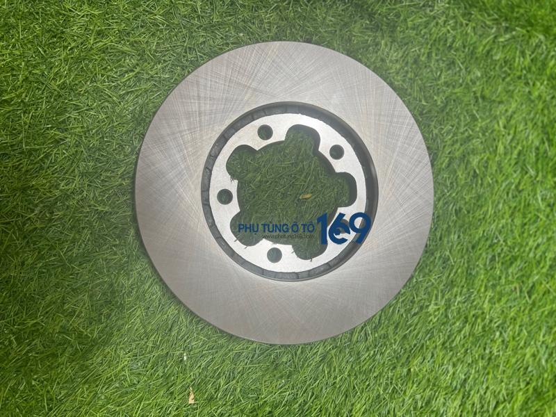 Đĩa thắng trước Jolie Đĩa thắng trước Jolie