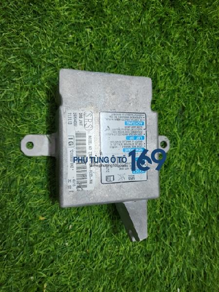 Hộp điều khiển túi khí Honda Crv Hộp điều khiển túi khí Honda Crv