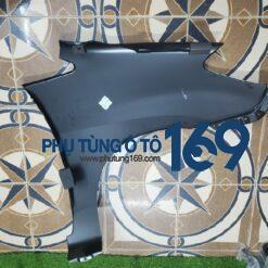 Tai xe trái Innova không lỗ