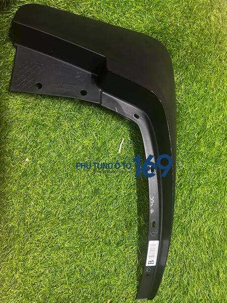 Chắn bùn bánh trước phải Bt50 Chắn bùn bánh trước phải Bt50