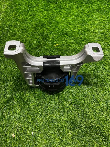 Chân máy đầu Mazda 3 Chân máy đầu Mazda 3