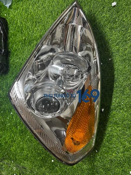 Đèn pha phụ Carnival Đèn pha phụ Carnival