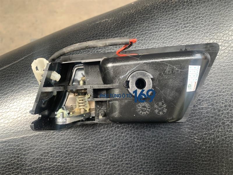 Tay mở cửa trong Zotye T700 Tay mở cửa trong Zotye T700