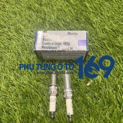 Bugi chân kim Accent