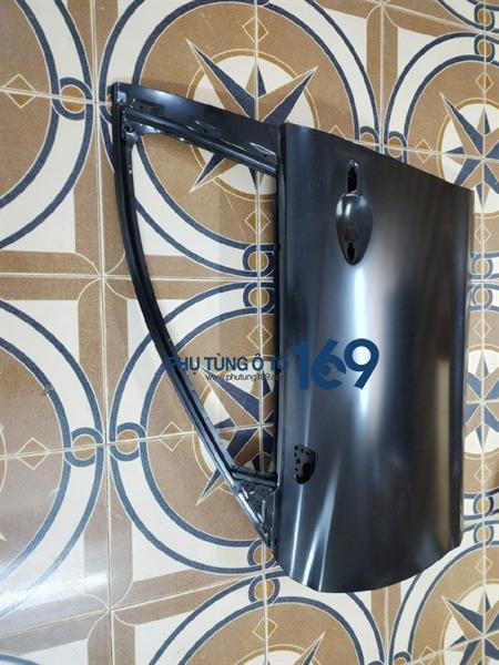 Cánh cửa sau Mazda 6 Cánh cửa sau Mazda 6