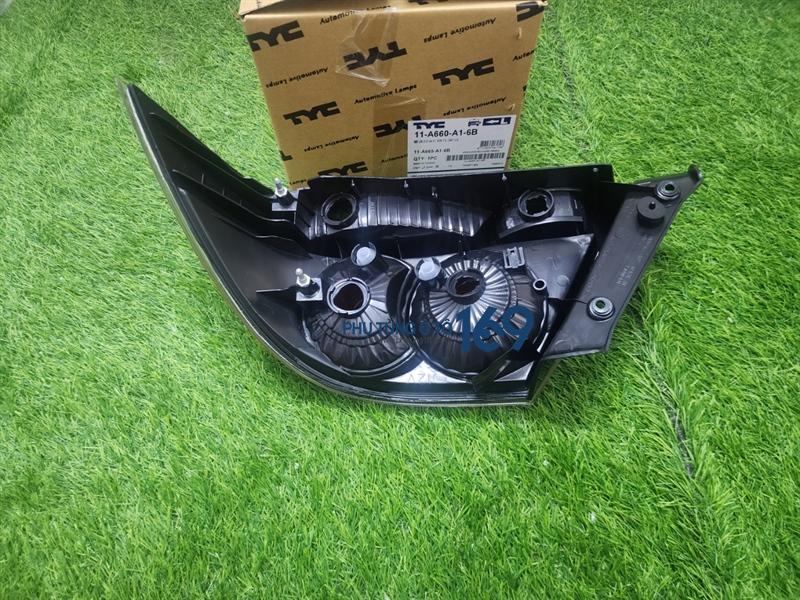 Đèn hậu phải Lancer Đèn hậu phải Lancer