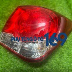 Đèn hậu miếng ngoài trái Cruze