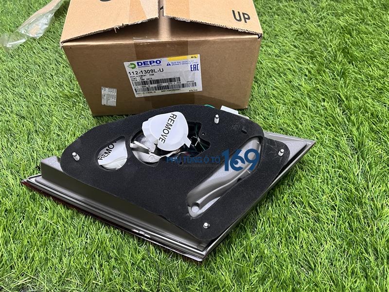 Đèn hậu trong Camry 2.4 Đèn hậu trong Camry 2.4