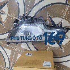 Đèn pha phải Attrage