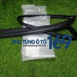 Gioăng trượt kính trước i10 Grand