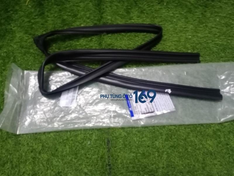 Gioăng trượt kính trước i10 Grand Gioăng trượt kính trước i10 Grand
