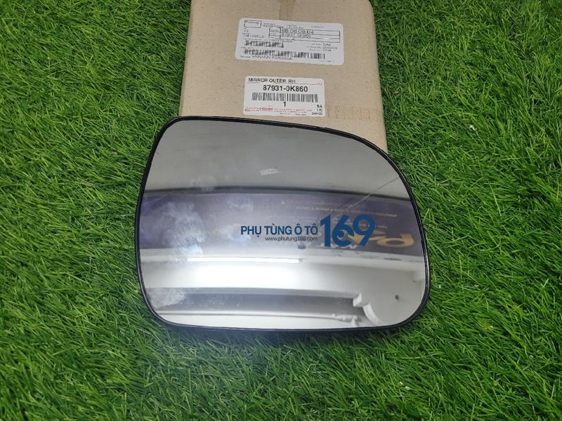 Mặt gương chiếu hậu phải Innova Mặt gương chiếu hậu phải Innova