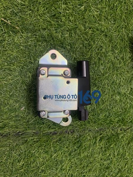 Mobin Jolie chạy chế Mobin Jolie chạy chế