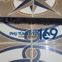 Phe cài cản sau phải Camry